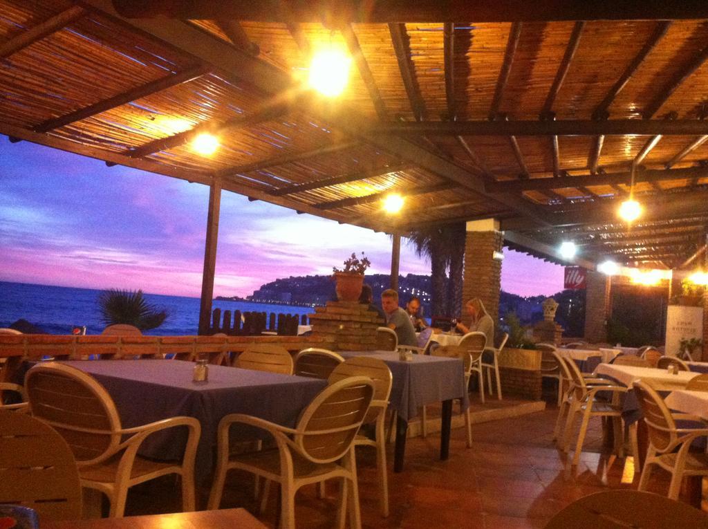 Casa Mariana Appartement Almuñécar Buitenkant foto